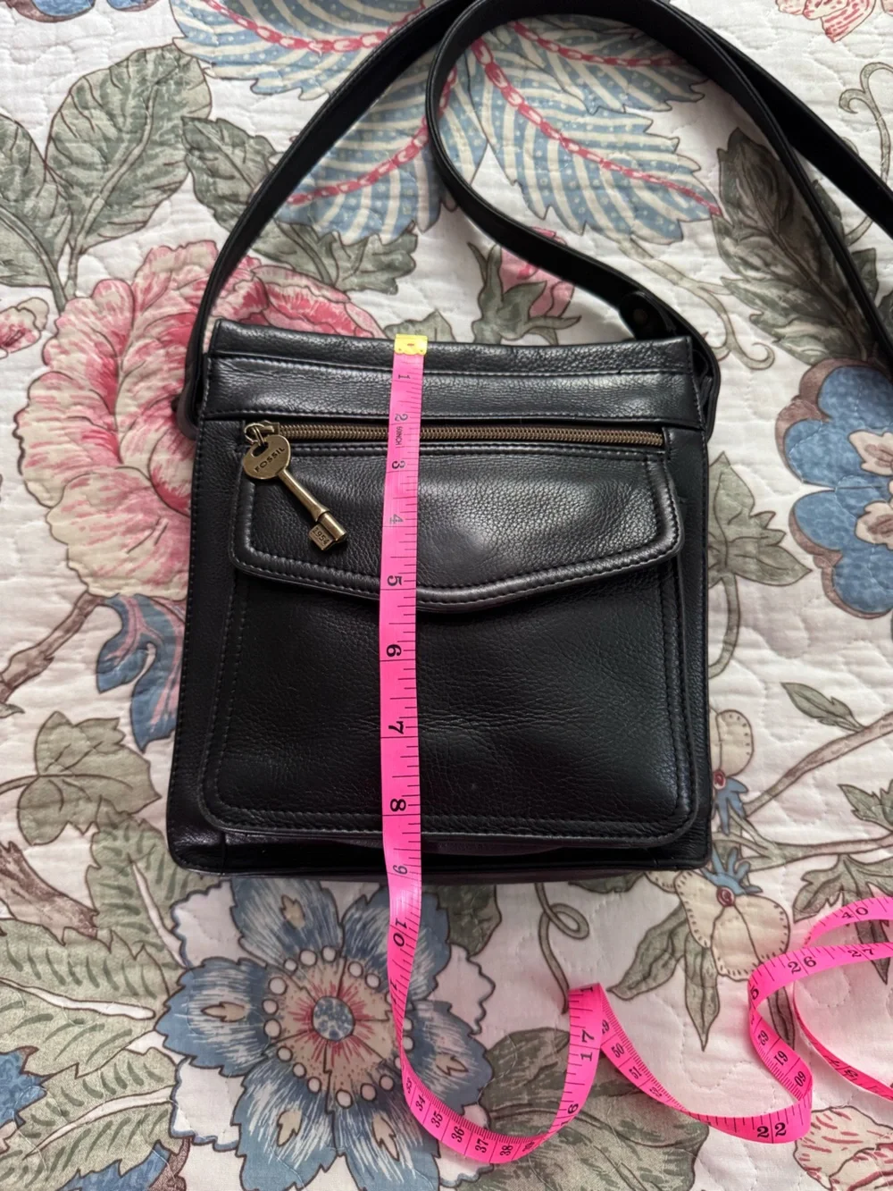 Vintage Fossil 1954 Black Leather Crossbody 75052